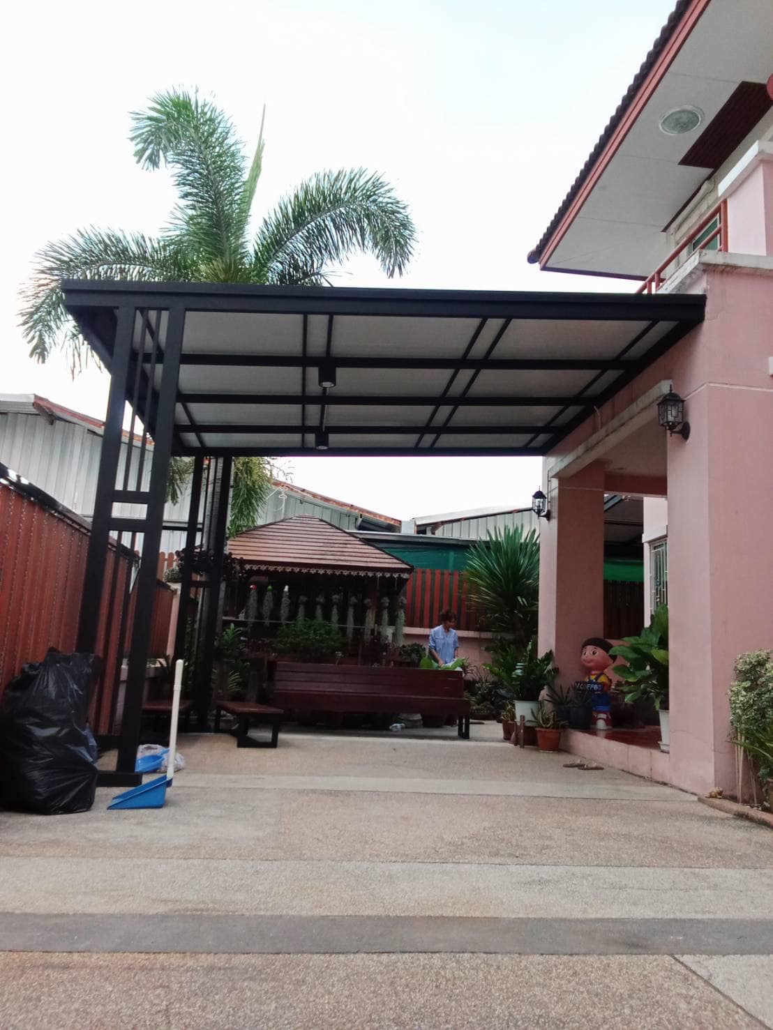 27 - https://เอนกดีไซน์รับเหมาติดตั้งโครงหลังคา.com | เอนกดีไซน์รับเหมาติดตั้งโครงหลังคา - รับออกแบบตกแต่งและต่อเติมบ้าน แสตนเลส อะลูมิเนียม กระจก และงานเหล็กทุกชนิด สวย ถูกใจ ทันสมัย ตามใจลูกค้า ประเมินงานฟรี