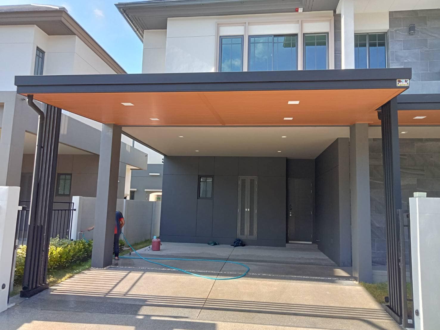 3 - https://เอนกดีไซน์รับเหมาติดตั้งโครงหลังคา.com | เอนกดีไซน์รับเหมาติดตั้งโครงหลังคา - รับออกแบบตกแต่งและต่อเติมบ้าน แสตนเลส อะลูมิเนียม กระจก และงานเหล็กทุกชนิด สวย ถูกใจ ทันสมัย ตามใจลูกค้า ประเมินงานฟรี